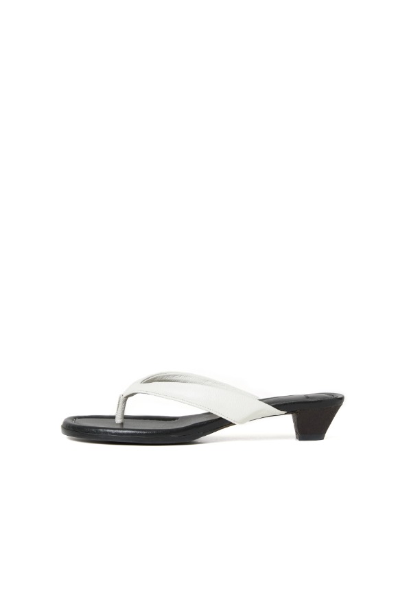 White Whale Tail Sandals (30mm)